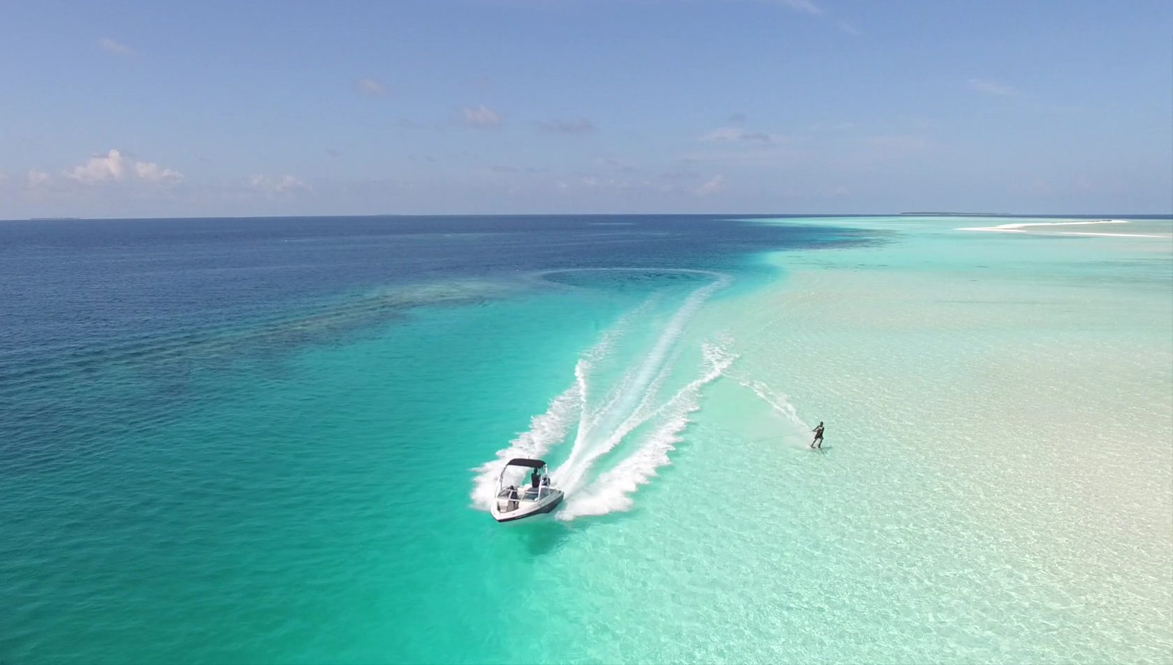 WATER SKIING Ocean Group